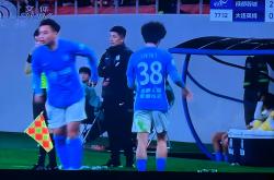 开云平台-大连实德队再次获胜，成功晋级