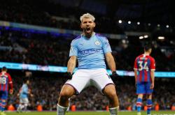 开云体育登录-关于乌拉圭鏖战英格兰，阿奎罗制霸全场的信息