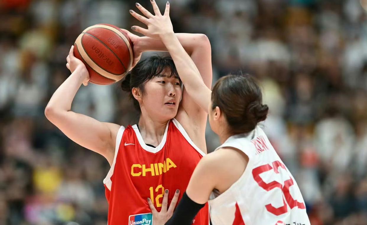 包含捷克女篮横扫强敌，乌克兰队遇挫的词条