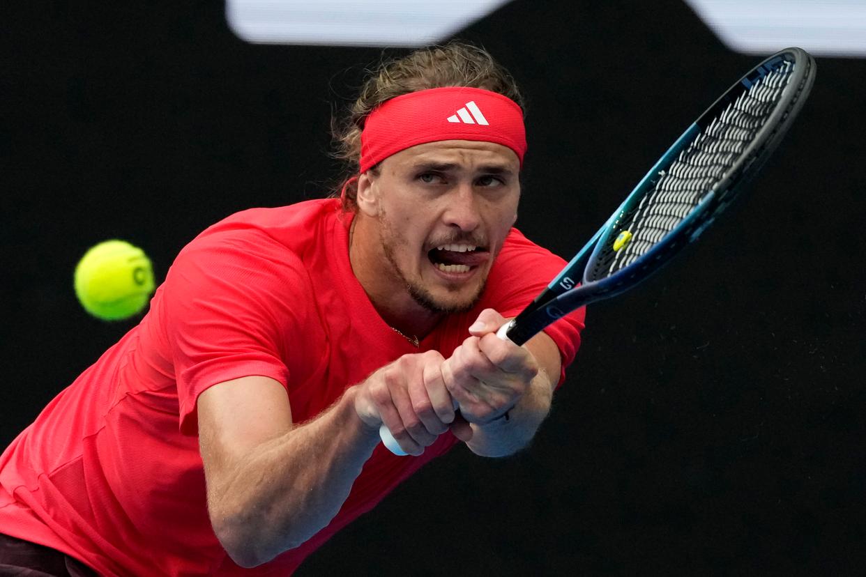 日本网球队鏖战澳大利亚网球队,兹维列夫爆发神勇的简单介绍 日本网球队鏖战澳大利亚网球队,兹维列夫爆发神勇的简单介绍