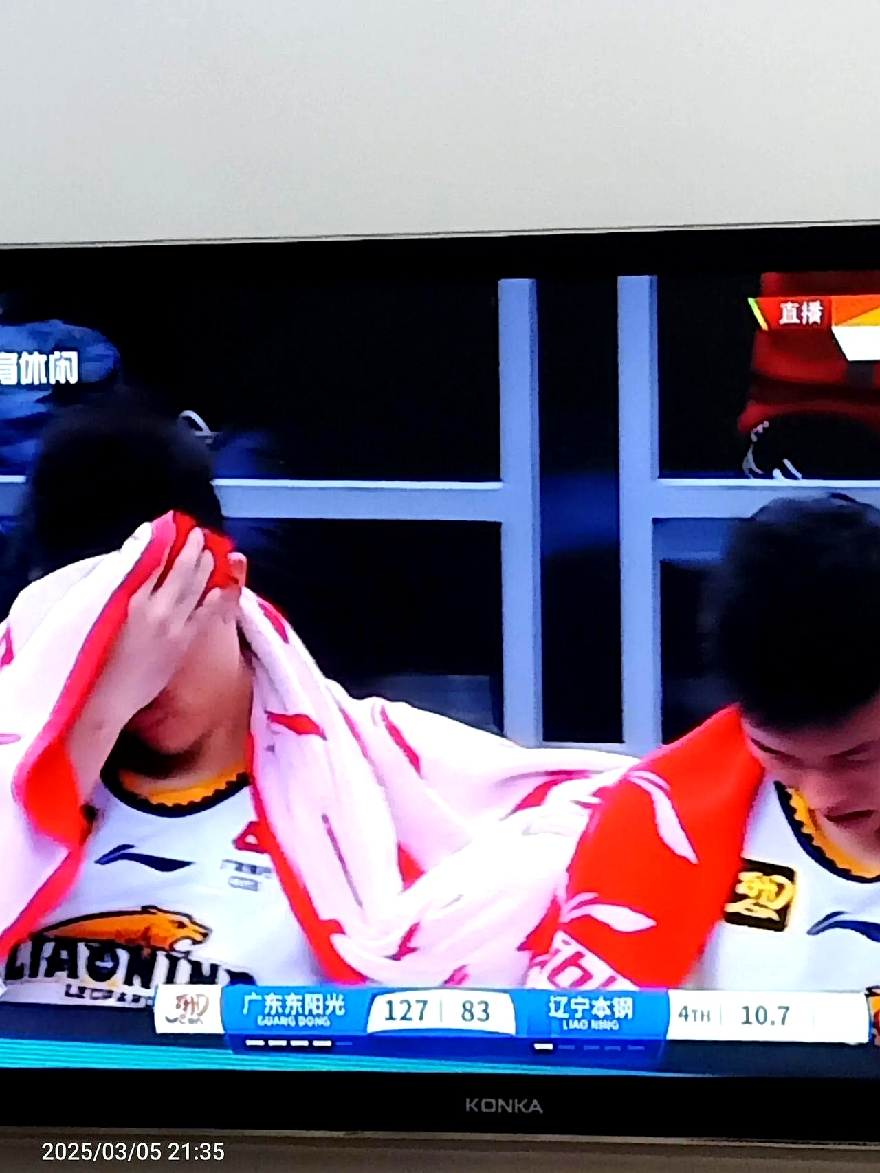 场面火爆!CBA观众席沸腾不已的简单介绍 场面火爆!CBA观众席沸腾不已的简单介绍