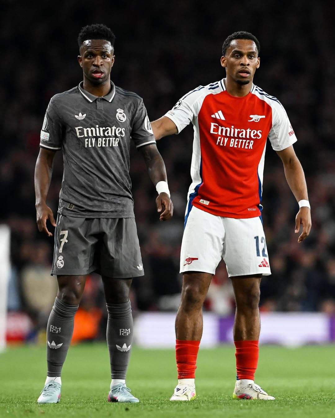 阿森纳横扫荷兰，法比尼奥关键制胜